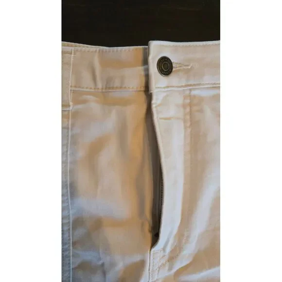 NWT Tommy Hilfiger Skirt A-Line White Mini Casual Everyday Size 12 Retail $69.50 - Picture 4 of 7